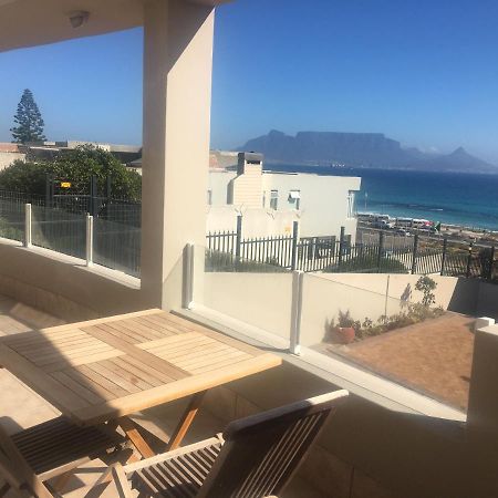 2Whitewaters Bloubergstrand Homestay Exteriér fotografie