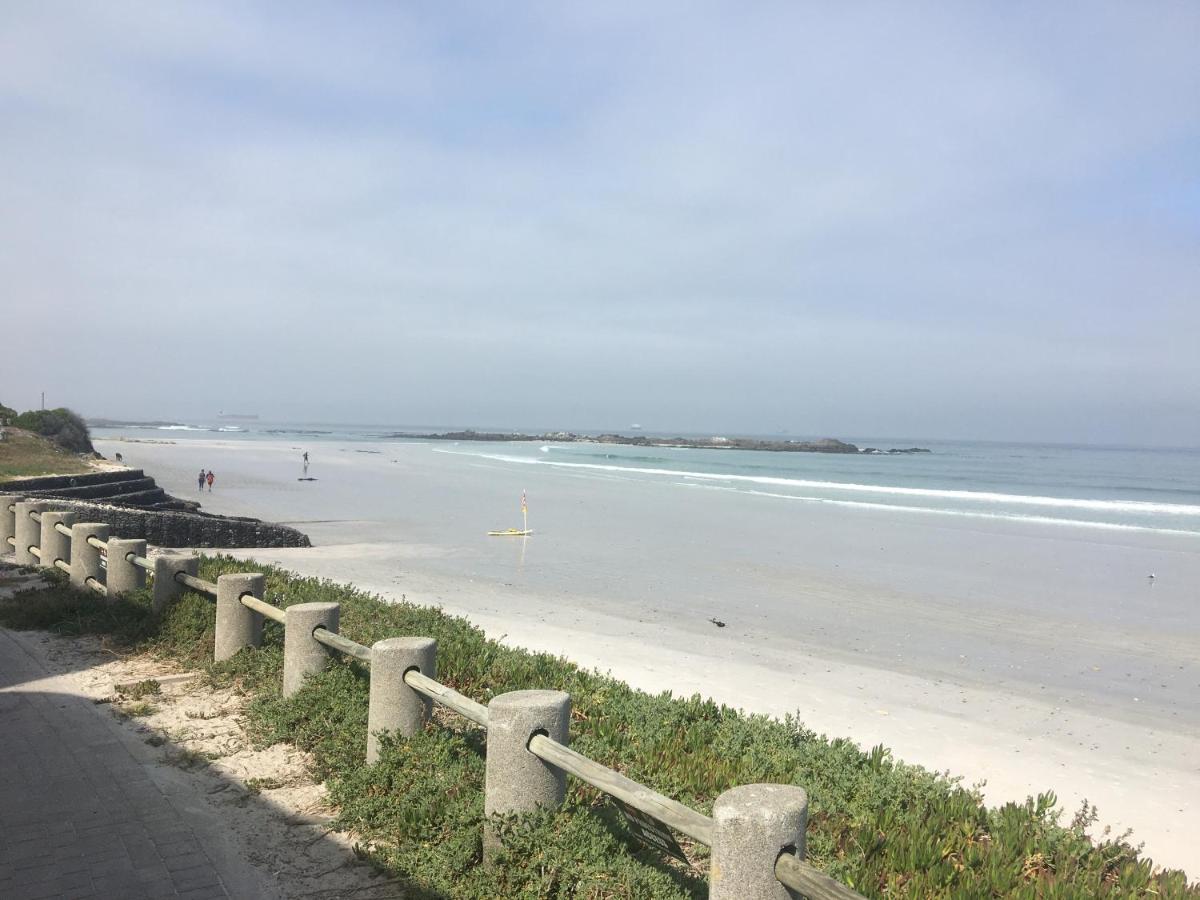 2Whitewaters Bloubergstrand Homestay Exteriér fotografie